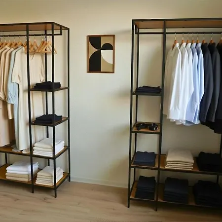 Gemuetliches Mit Tollem Ausblick, Boxspringbetten, Parkplatz, Vollausgestatteter Kueche, Tv, Wlan شقة Halle (Saale)