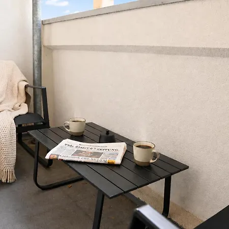Appartamento Gemuetliches Apartment Mit Tollem Ausblick, Boxspringbetten, Vollausgestatteter Kueche, Tv, Wlan *